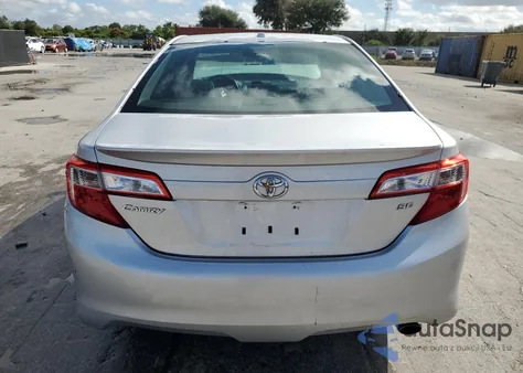 2012 Toyota Camry Base z USA, uszkodzony, nr VIN 4T1BF1FK9CU032427